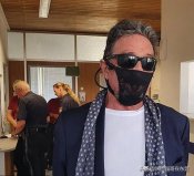 全球最大安全公司McAfee创始人因“丁字裤”口罩遭逮捕，冤不冤？